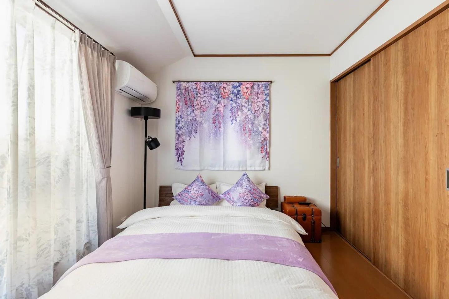 Semesterbostad Charming New Launch: Direct Access To Narita & Haneda Airports, Shinjuku, And Disneyland; Close To Asakusa & Akihabara! *
